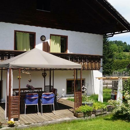 Ferienwohnung Auf Einem Richtigen Bauernhof Finkenstein am Faaker See Ngoại thất bức ảnh